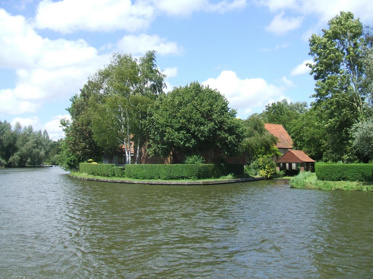 Cassel Balade canaux StOmer Jeûne, Détox et Cie