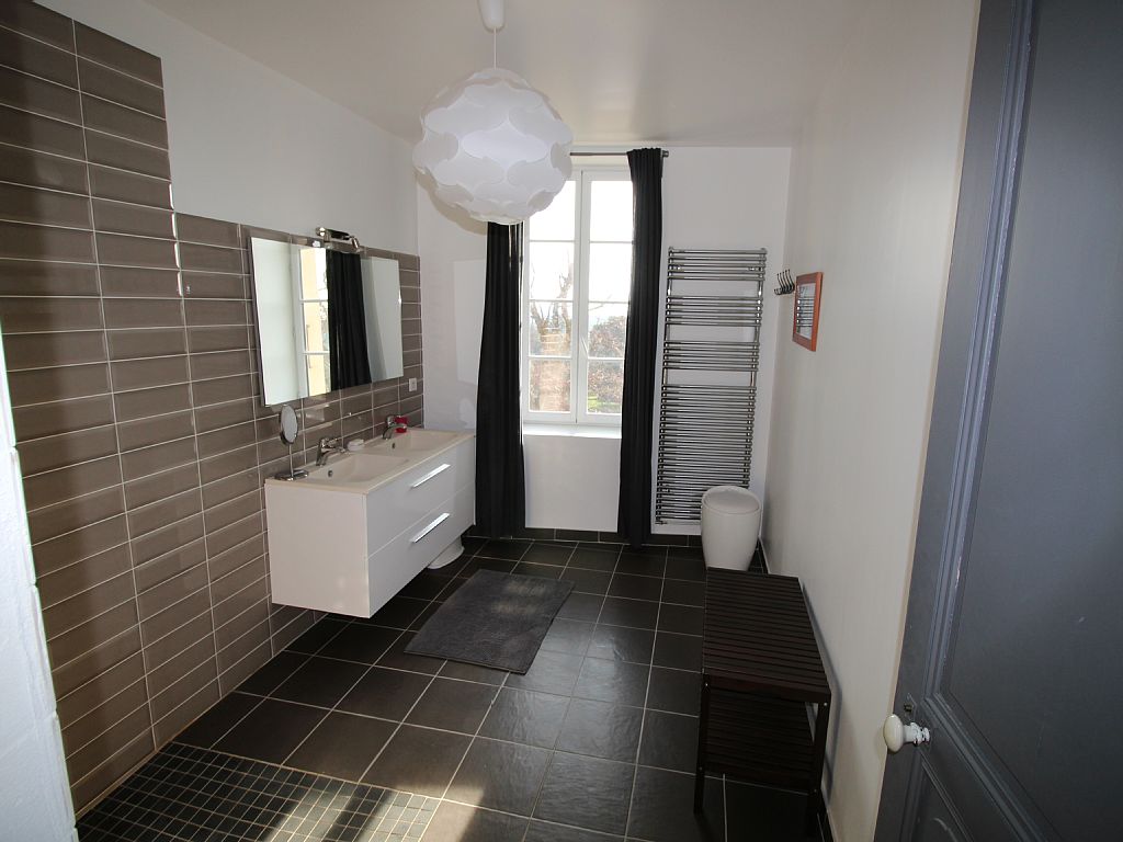 Clansayes - Salle de bain